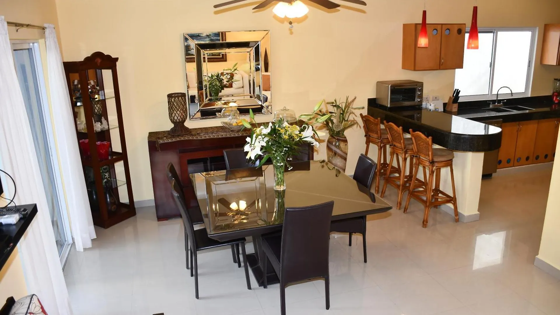 Casa Sol 3 & 4 Bedroom Villa With Swimming Pool Close To The Beach 普拉亚卡门 墨西哥