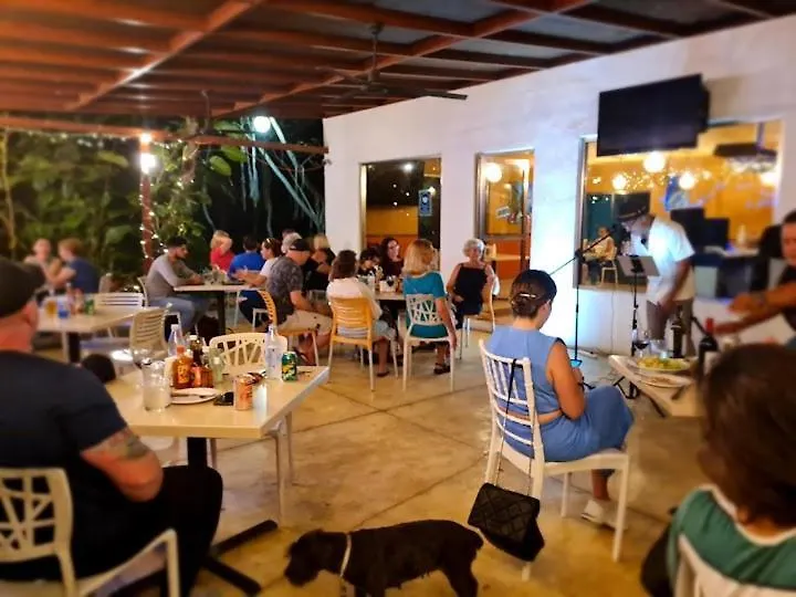 Casa Sol 3 & 4 Bedroom Villa With Swimming Pool Close To The Beach 普拉亚卡门