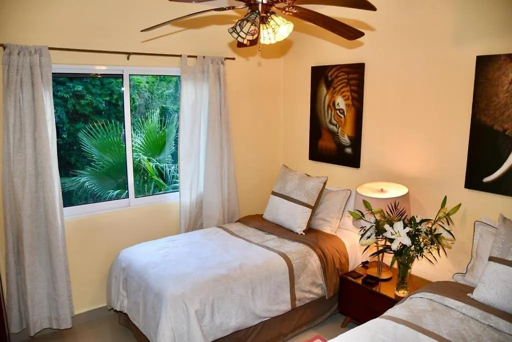 Casa Sol 3 & 4 Bedroom Villa With Swimming Pool Close To The Beach 普拉亚卡门