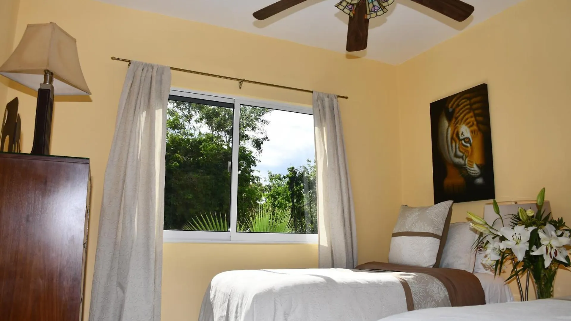 Casa Sol 3 & 4 Bedroom Villa With Swimming Pool Close To The Beach Playa del Carmen Mexiko